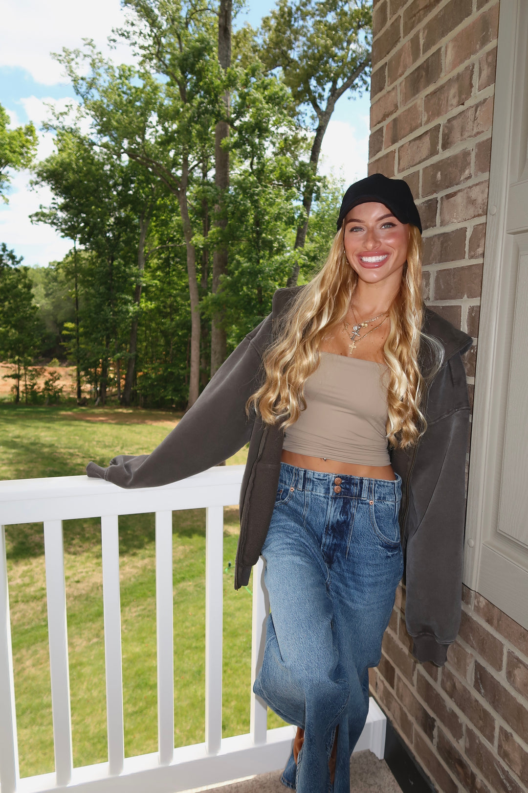 HALLIE: Premium Synthetic Wig